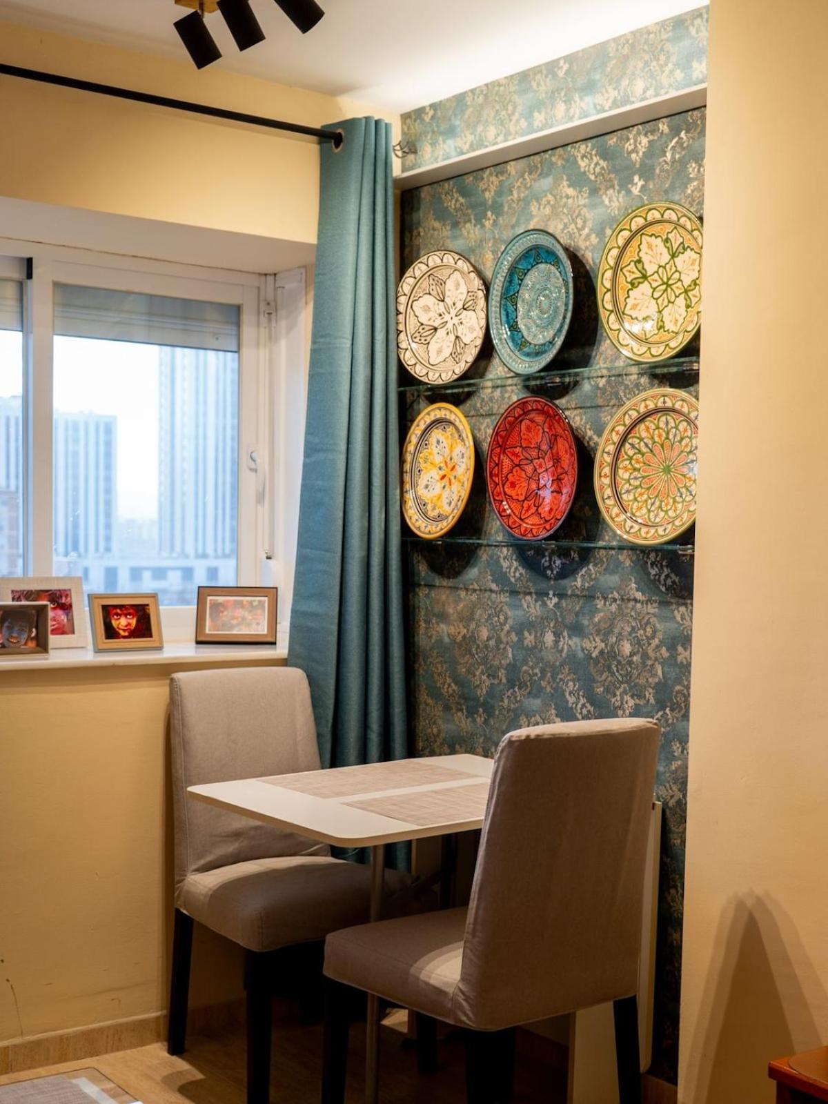 Lovely Close To Center And Apartament Malaga
