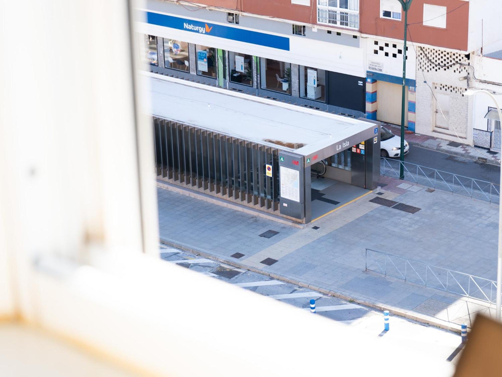 Lovely Close To Center And Apartament Malaga